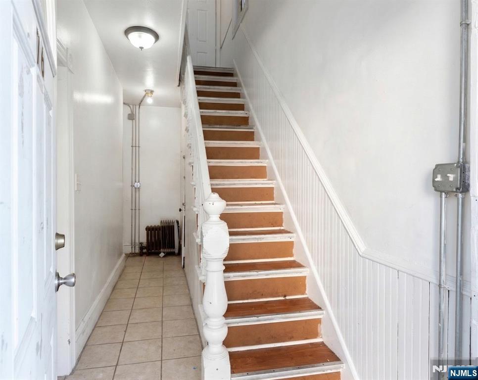76 4th Street