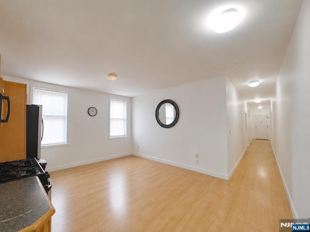 201 45th Street 504