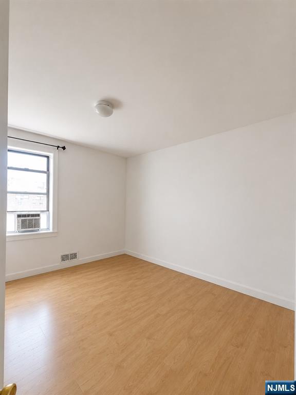 201 45th Street 504