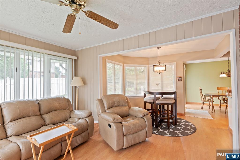 4-29 Summit Avenue
