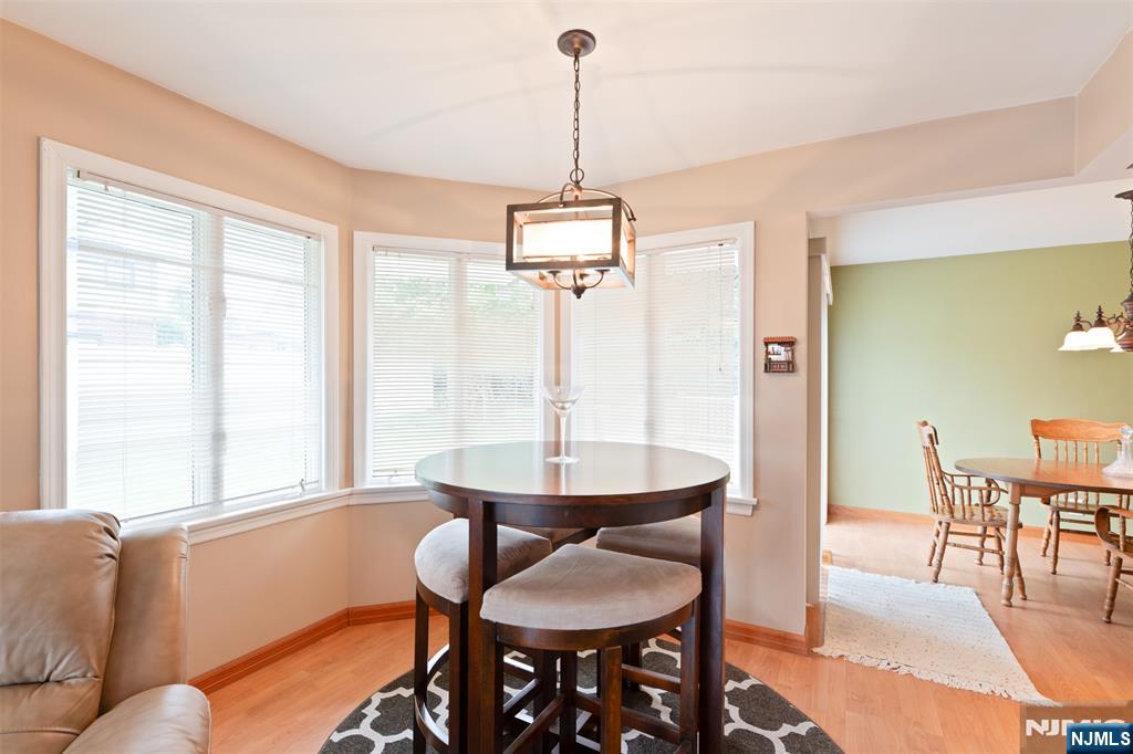 4-29 Summit Avenue