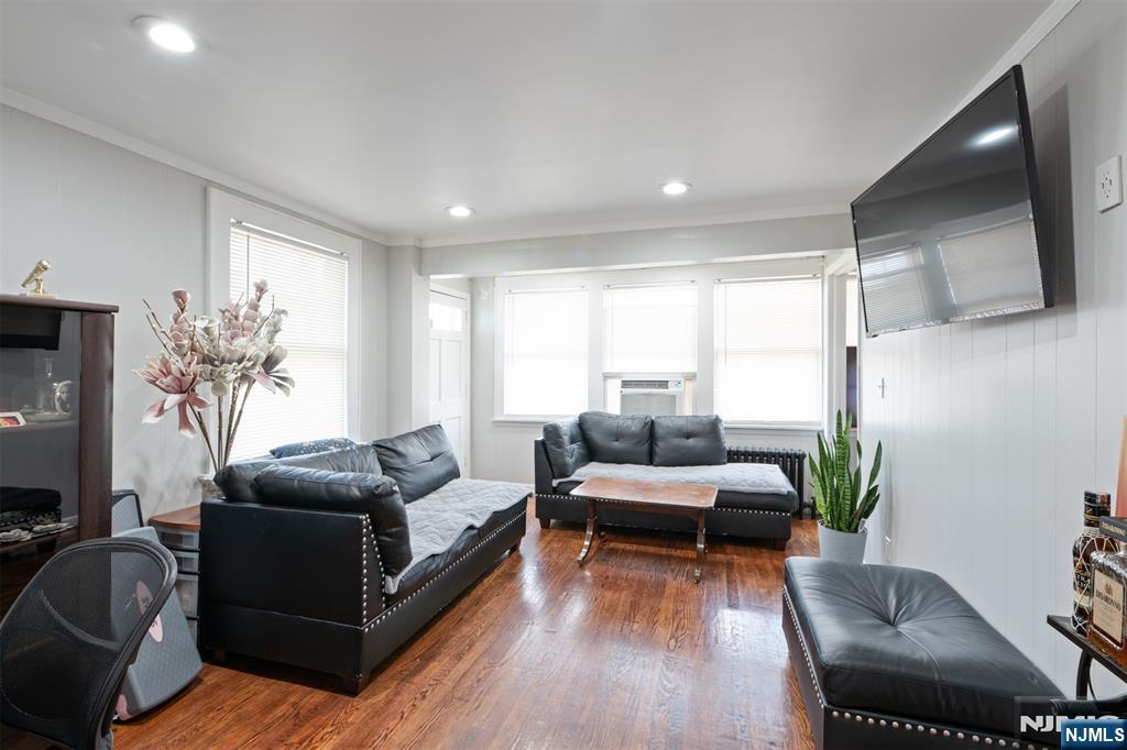 307 Washington Avenue