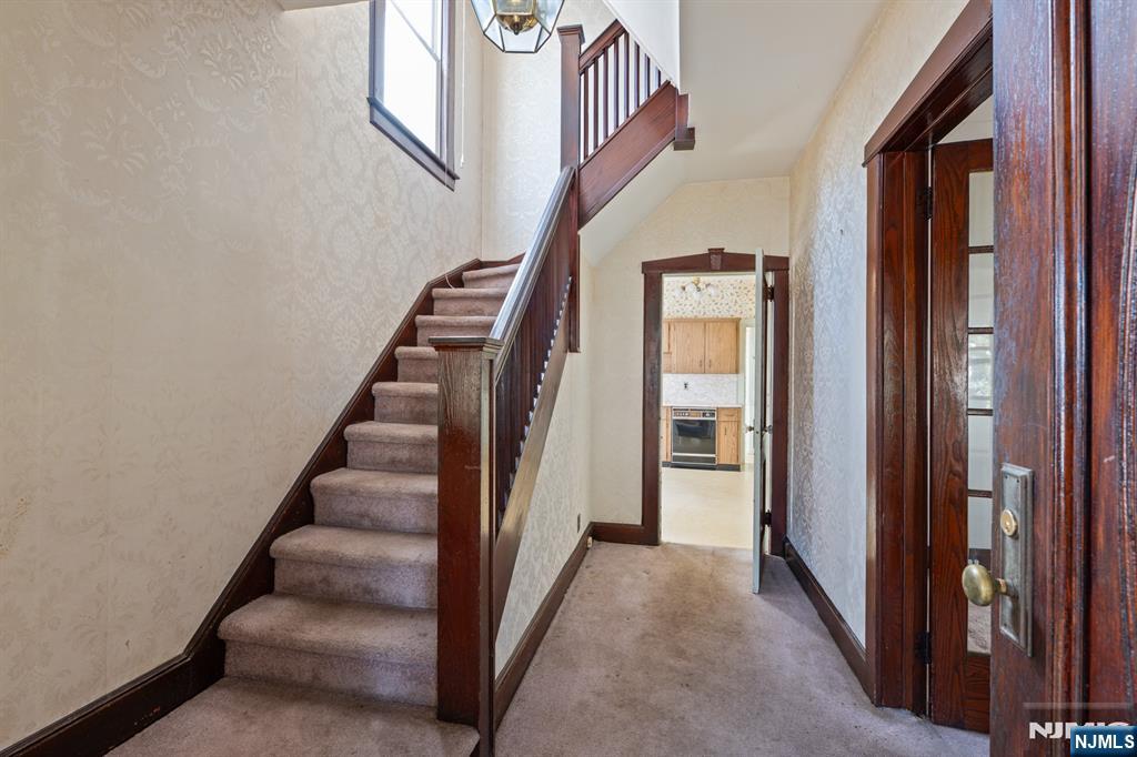 29 Luddington Avenue