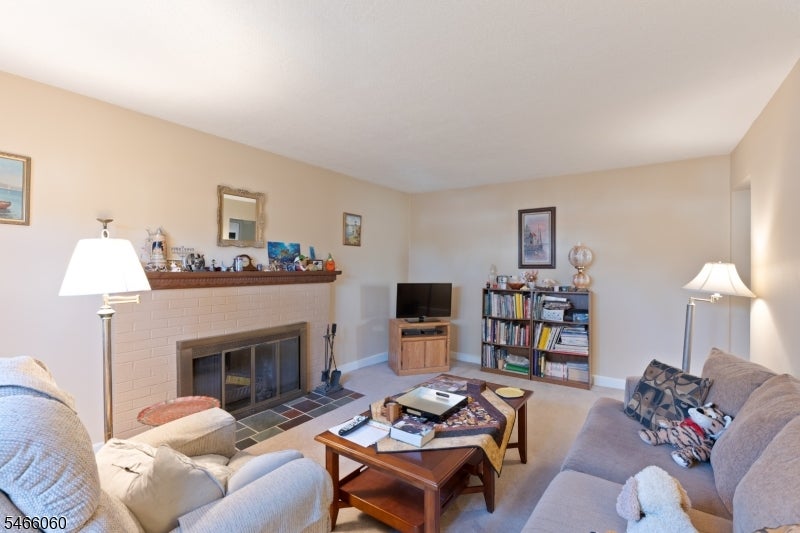 439 Wheaton Rd