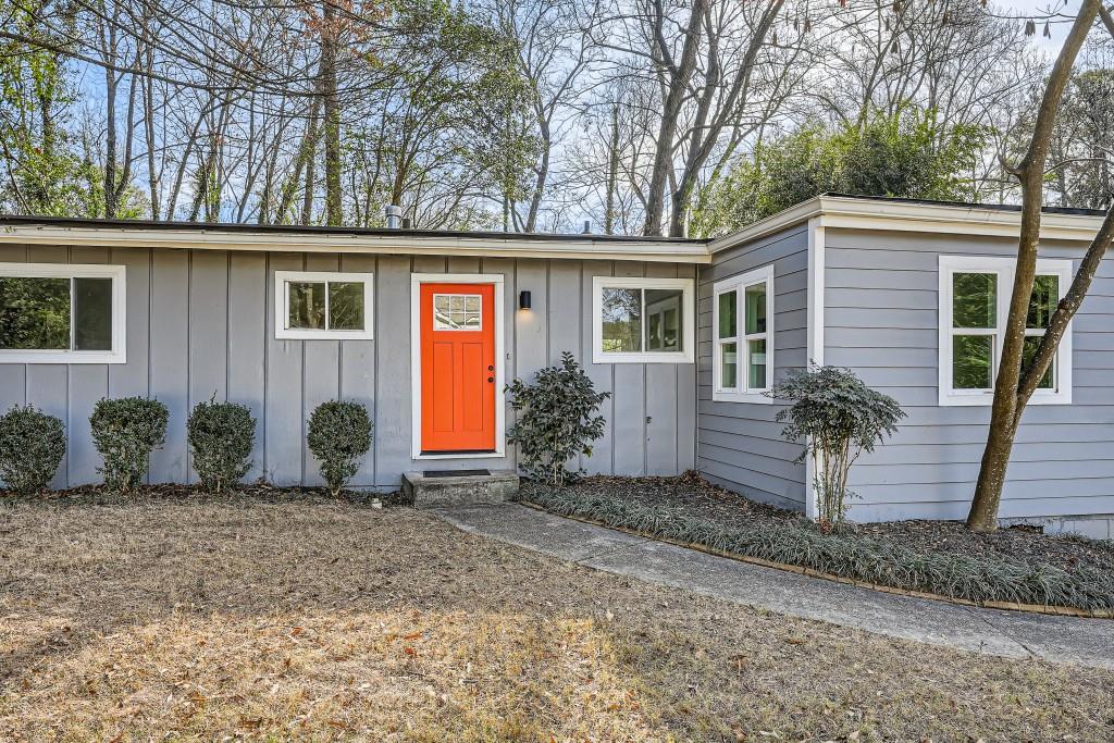 2138 Drew Valley Road NE