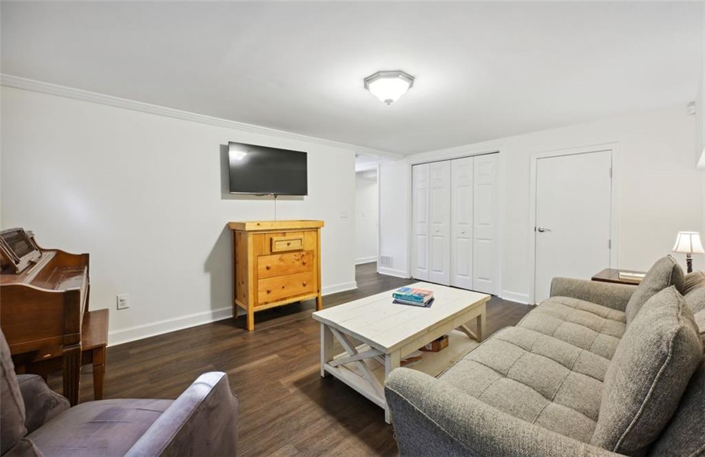 2274 Burch Circle NE