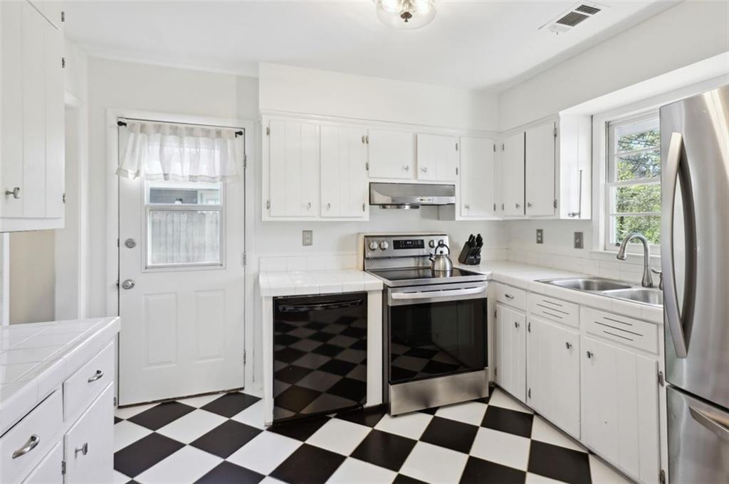 2274 Burch Circle NE