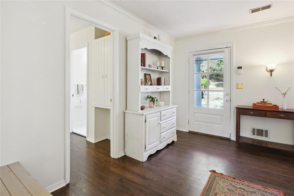 2274 Burch Circle NE