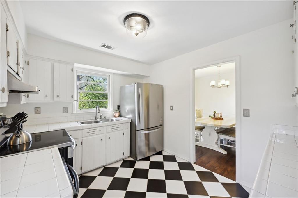 2274 Burch Circle NE