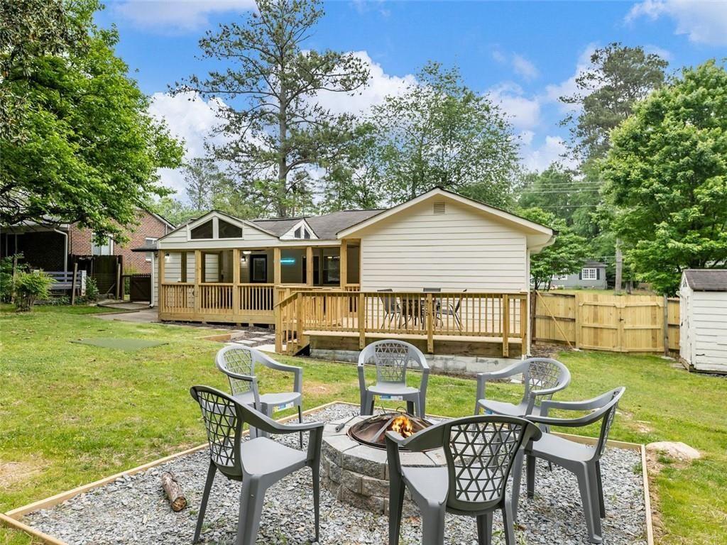 1660 DRESDEN Drive NE