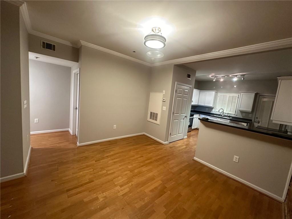 3675 Peachtree Road NE Unit 18