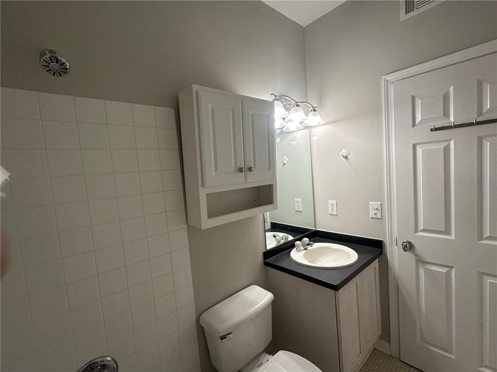 3675 Peachtree Road NE Unit 18