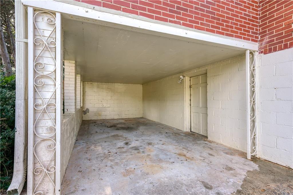 1878 Briarlake Circle