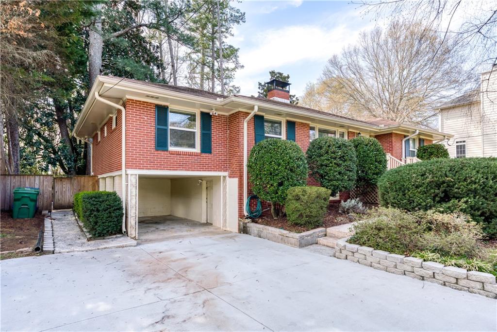 1878 Briarlake Circle