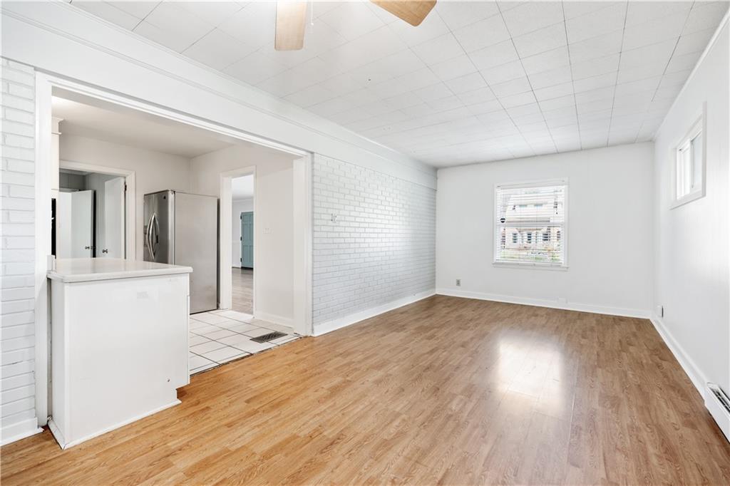 1878 Briarlake Circle