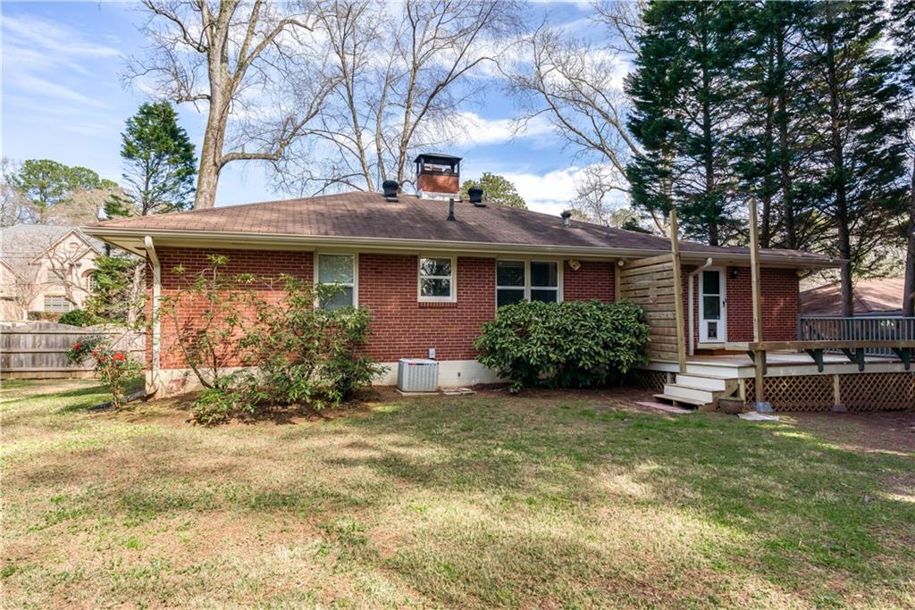 1878 Briarlake Circle