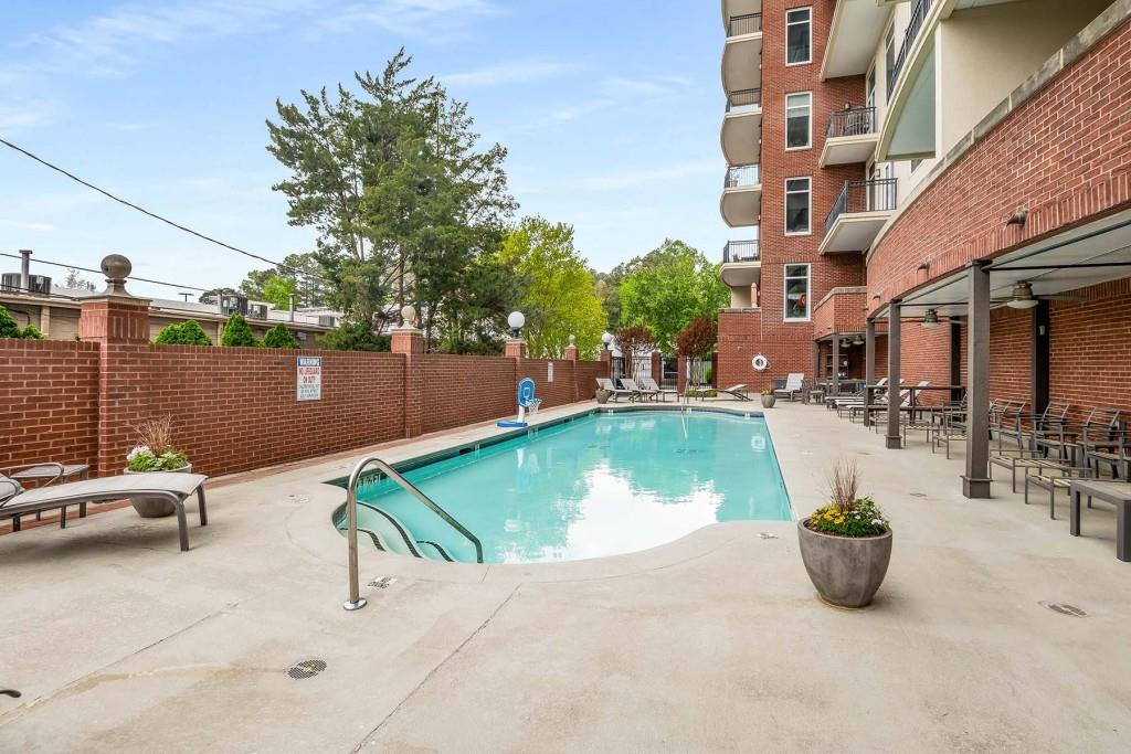 3820 Roswell Road NE Unit 305