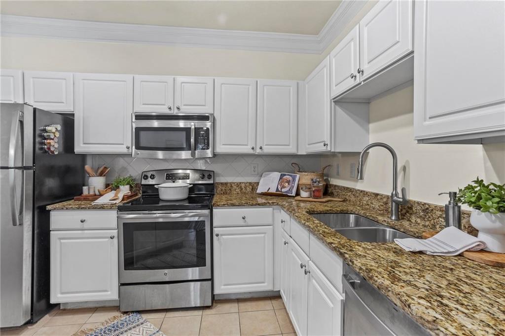 1850 Cotillion Drive Unit 3405