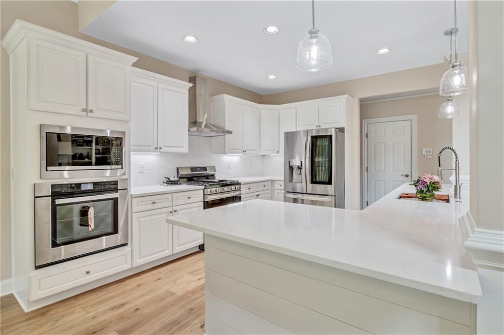 5508 Ridgemoor Drive