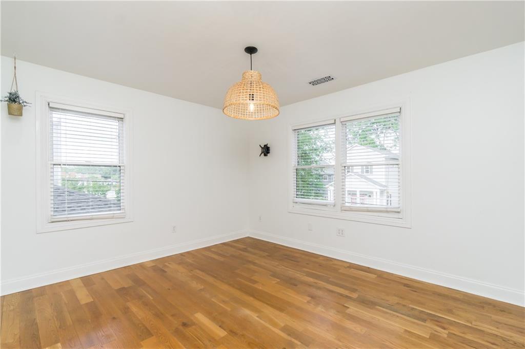 61 Chester Avenue SE