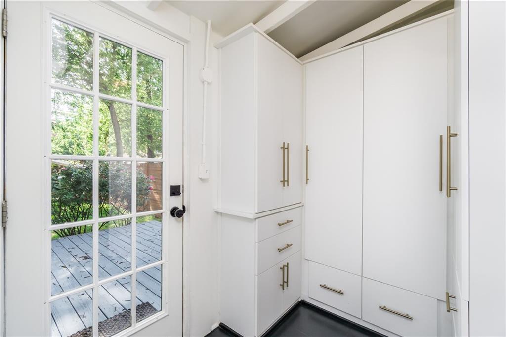 61 Chester Avenue SE