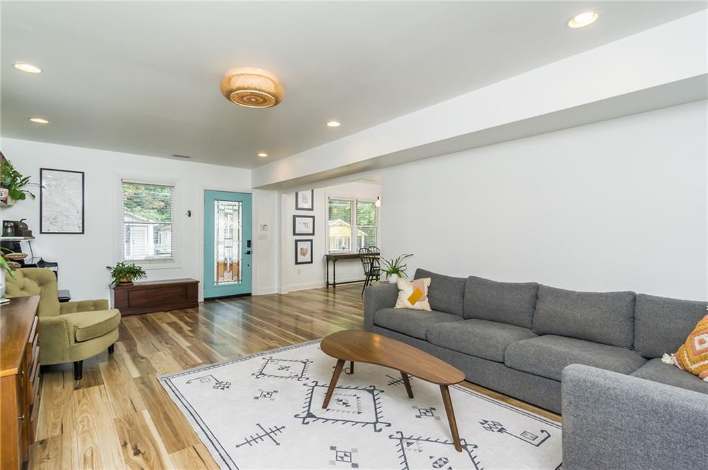 61 Chester Avenue SE