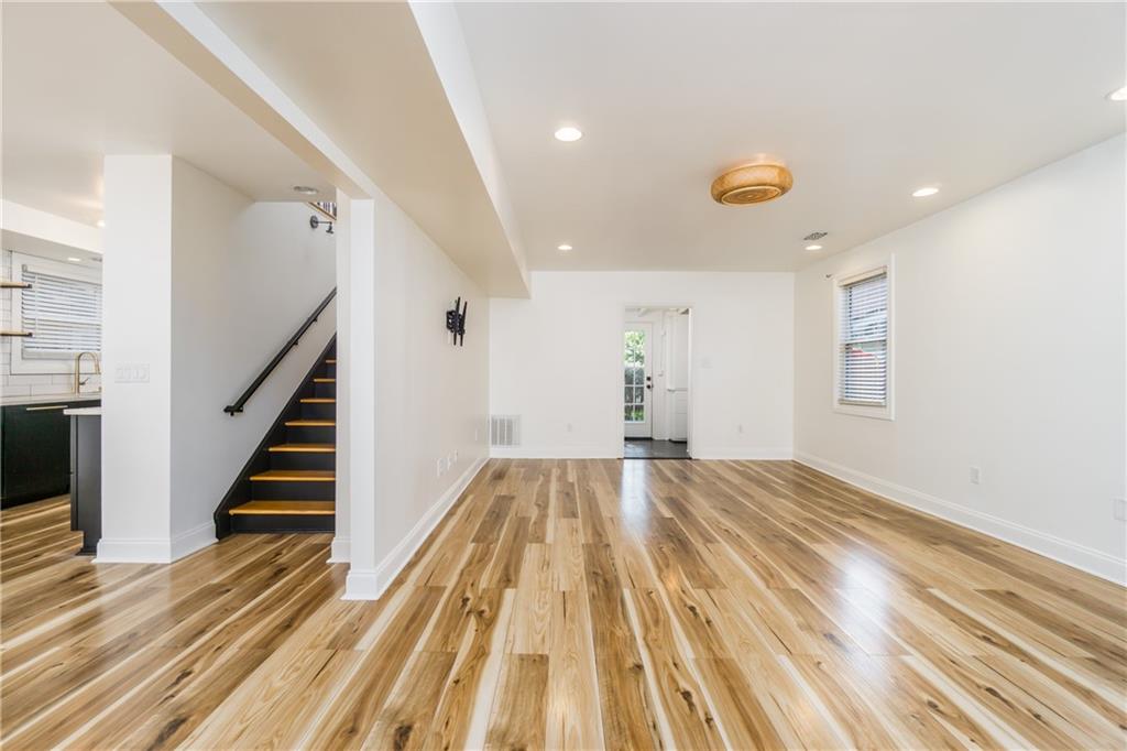 61 Chester Avenue SE