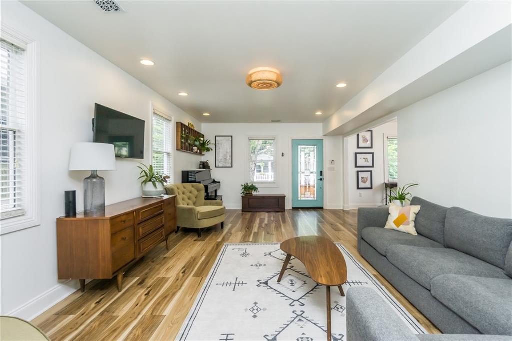 61 Chester Avenue SE