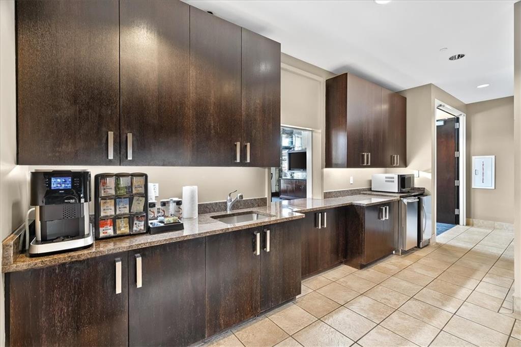 270 17th Street NW Unit 3903