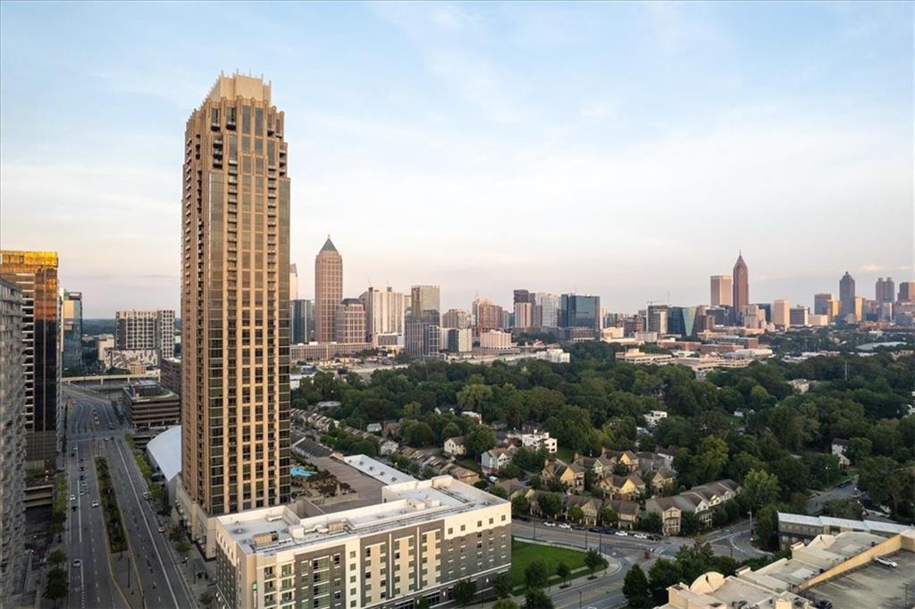 270 17th Street NW Unit 3903