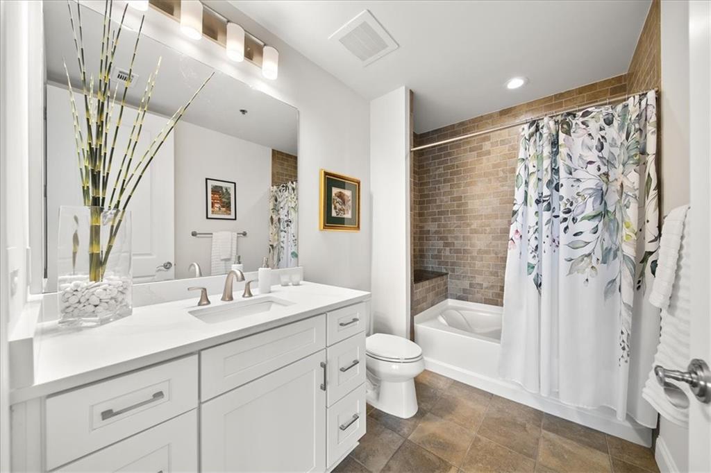 270 17th Street NW Unit 3903