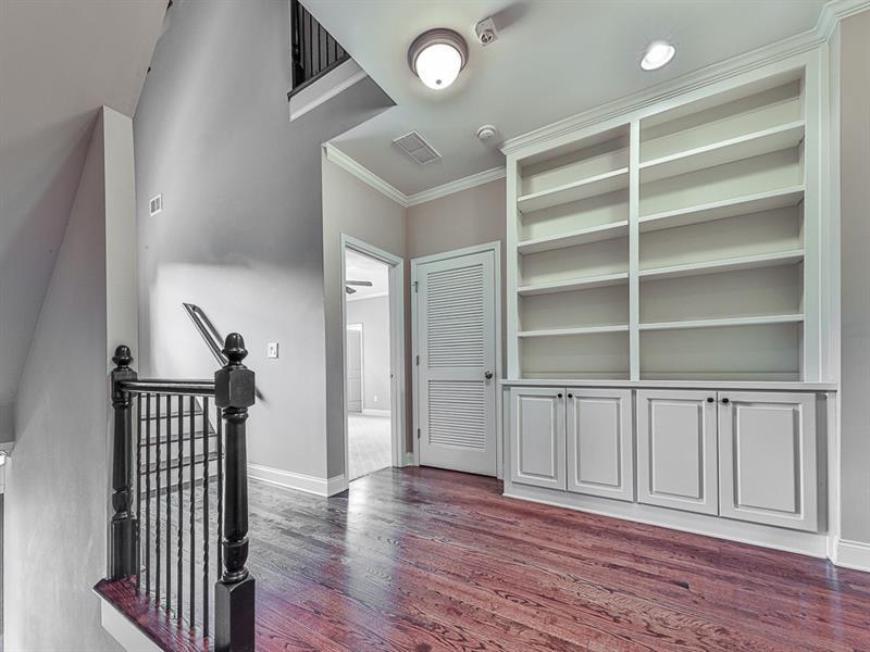 5562 High Point Road