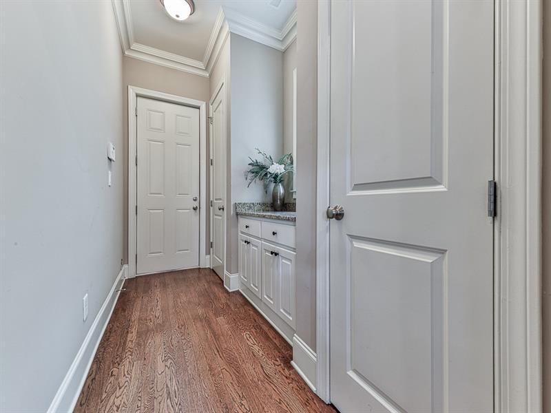 5562 High Point Road