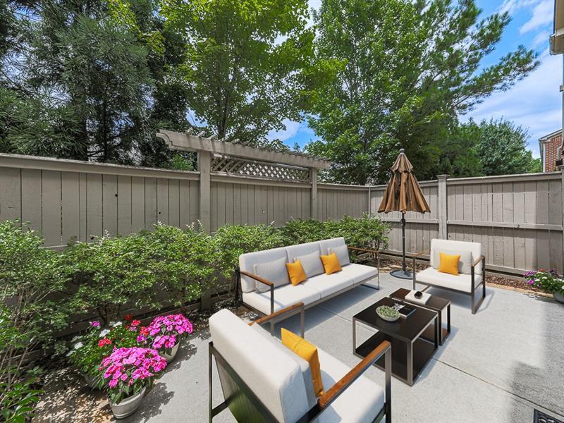 5562 High Point Road