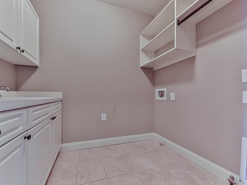 5562 High Point Road