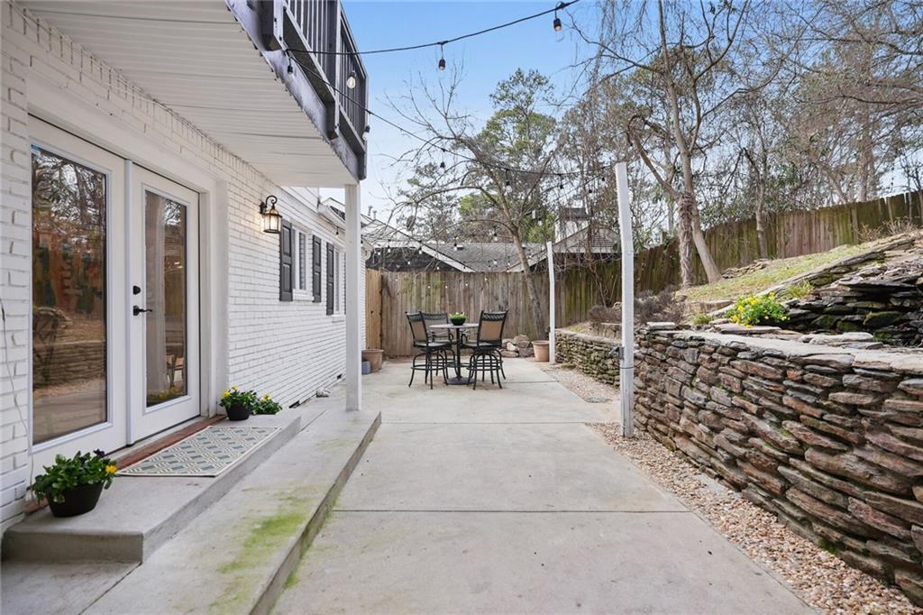 976 Cardova Drive NE