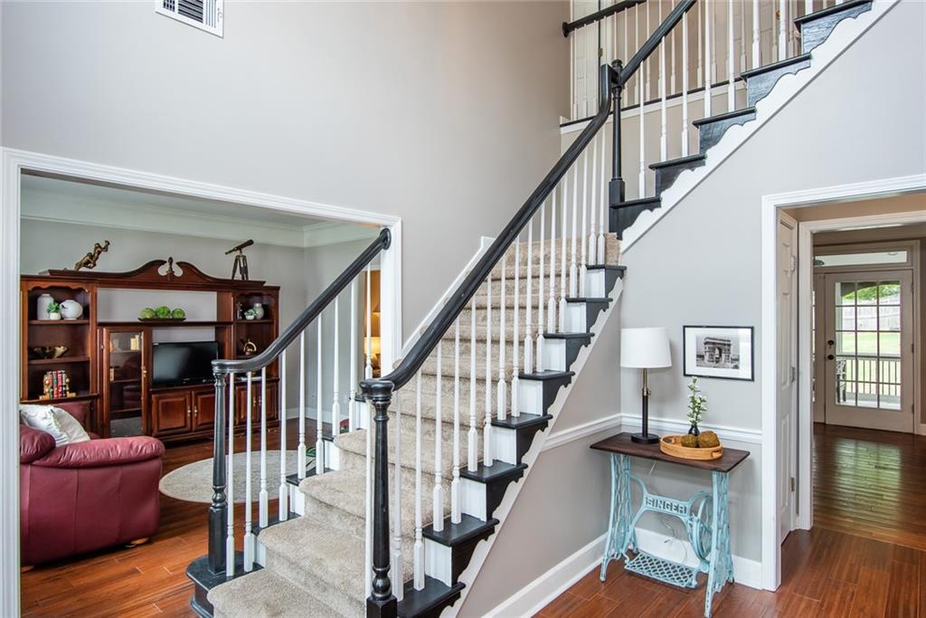 3011 OAK HAMPTON Court