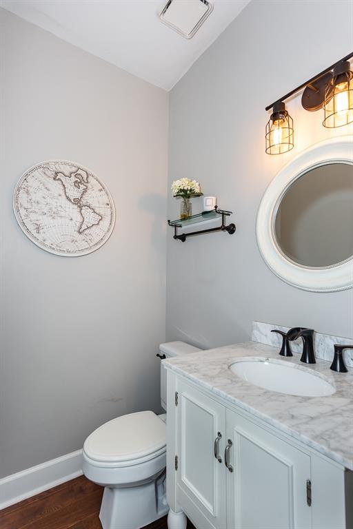 3011 OAK HAMPTON Court