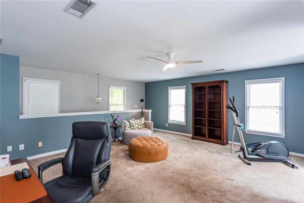 3011 OAK HAMPTON Court