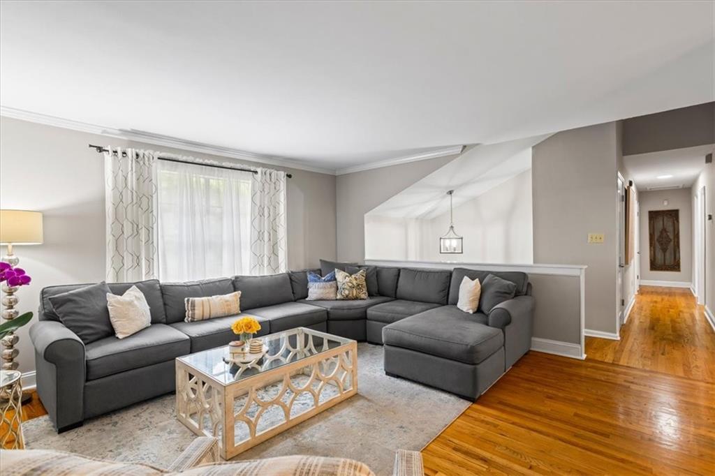 735 Waterbrook Terrace