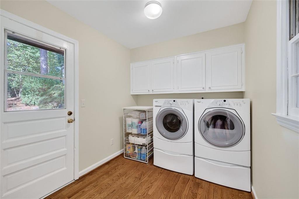 4098 Nancy Creek Way NE