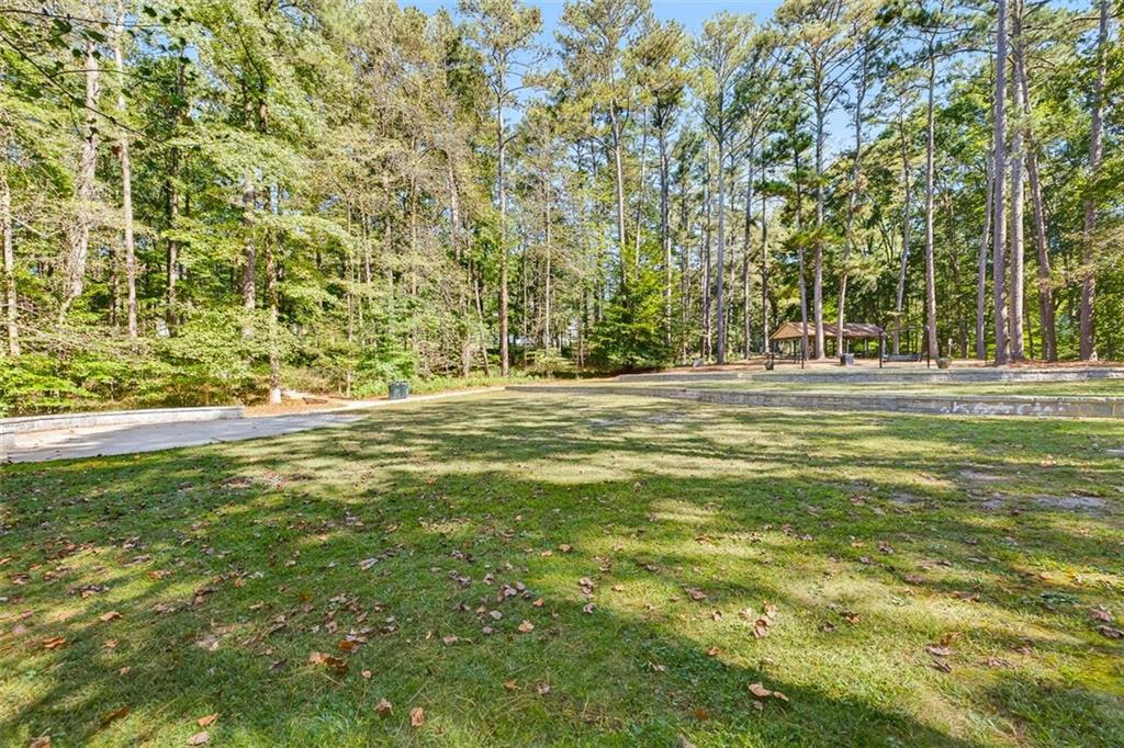 4098 Nancy Creek Way NE