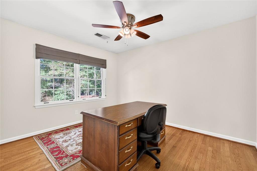 4098 Nancy Creek Way NE