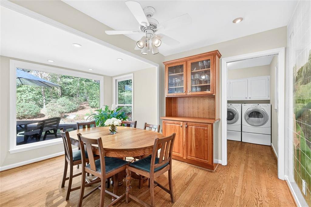 4098 Nancy Creek Way NE