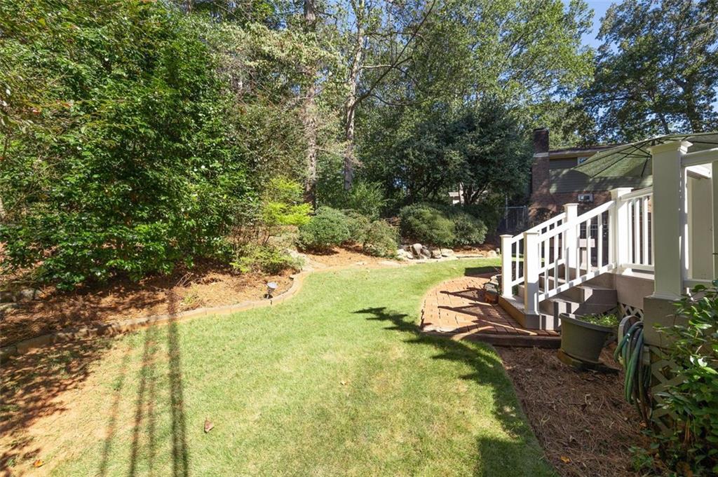 4098 Nancy Creek Way NE