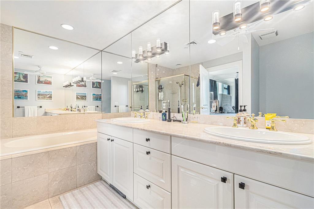 700 Park Regency Place NE Unit 1706