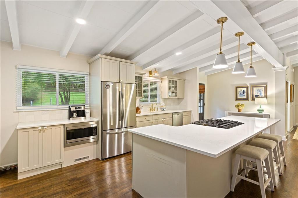 2247 Drew Valley Road NE