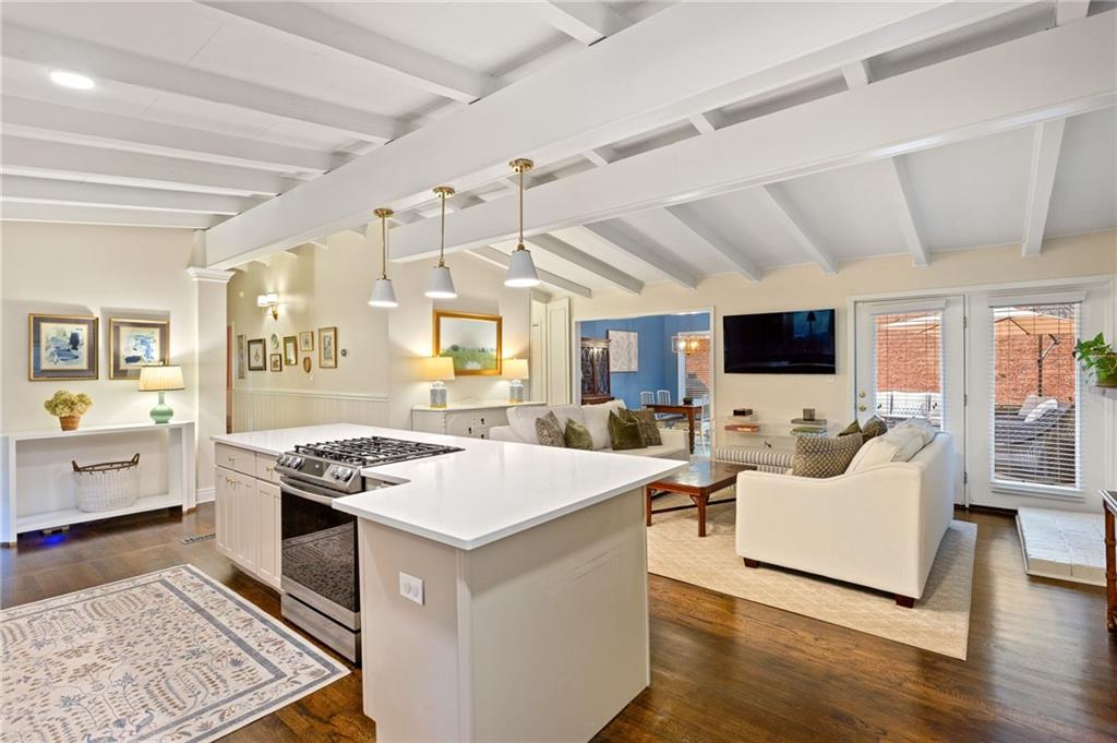 2247 Drew Valley Road NE