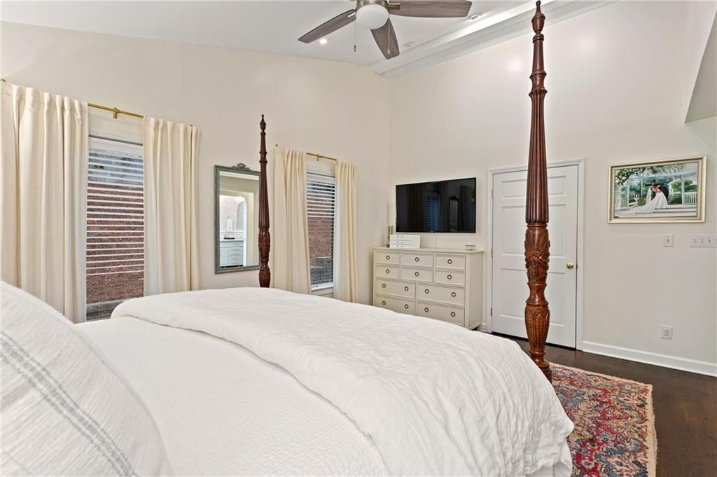 2247 Drew Valley Road NE