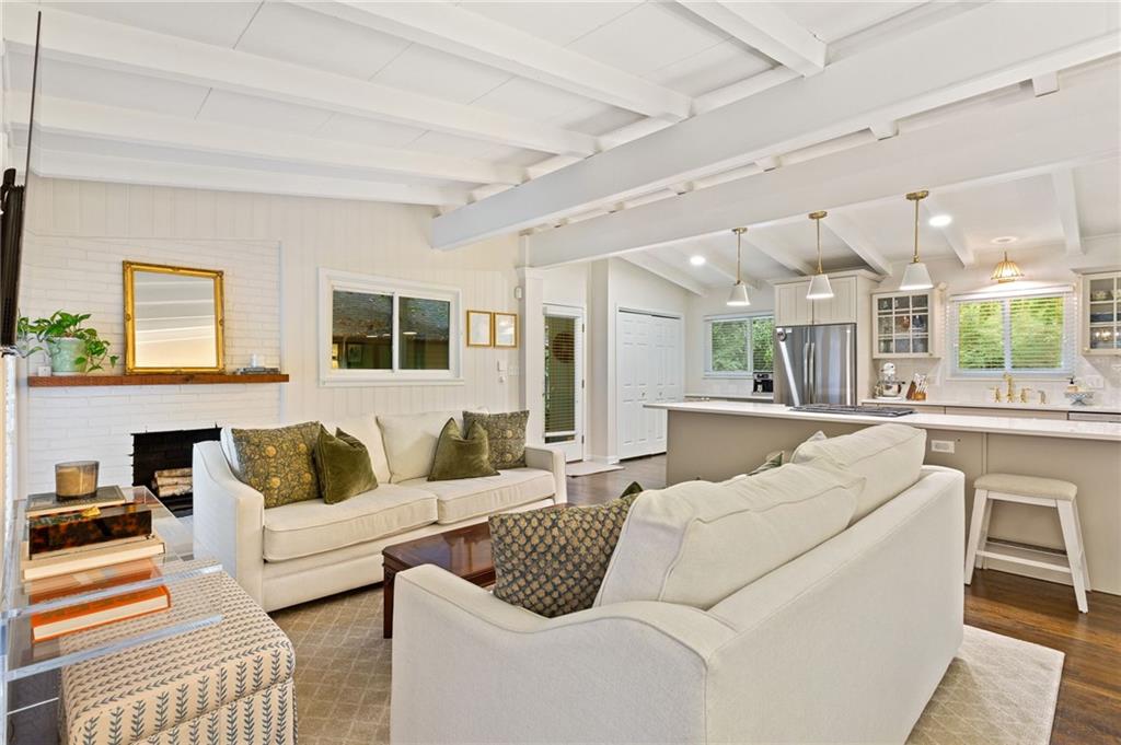 2247 Drew Valley Road NE